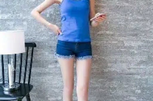 明星婚内出轨：捞钱第一离婚第二