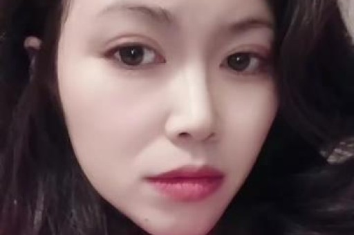 百万粉丝网红捐款1047万只有47万是自己出的！直播间打榜斗气变捐款