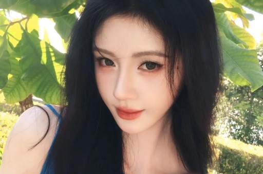 演员张延在剧组意外怀孕现在女儿比她还漂亮