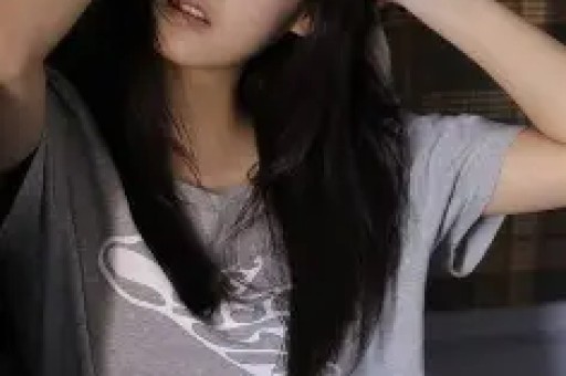 曝某知名女演员婚内出轨拍戏时与剧组男星乱搞被前夫当场抓包