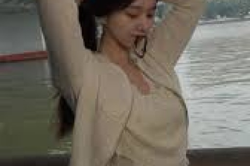 女明星大瓜离过婚有固定情人还约会小鲜肉王菲那英张雨绮躺枪